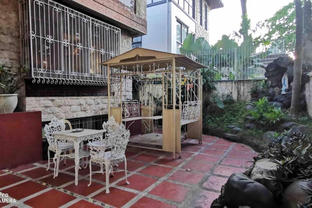 Big House In Quezon City Маніла Екстер'єр фото